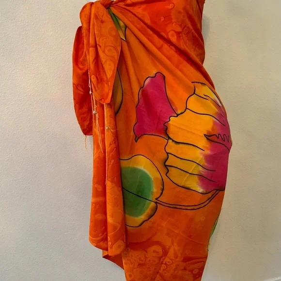 Sarong - Picture 2 of 11